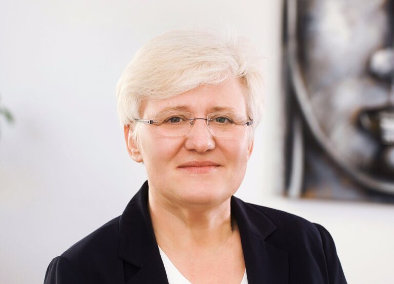 Medix ambulanter Pflege- und Betreuungsdienst für Leverkusen und Umgebung Frau Faina Grimm PDL